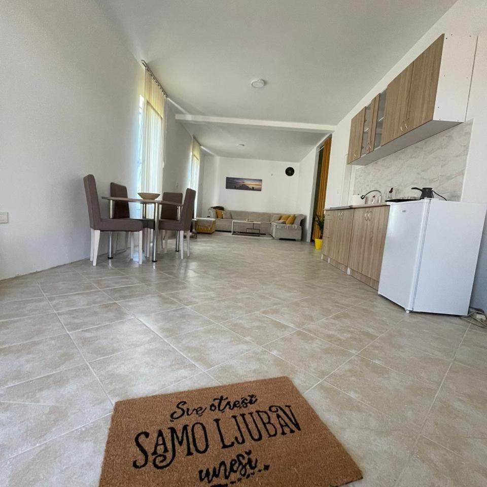 Apartman Maj Bijelo Polje Oda fotoğraf
